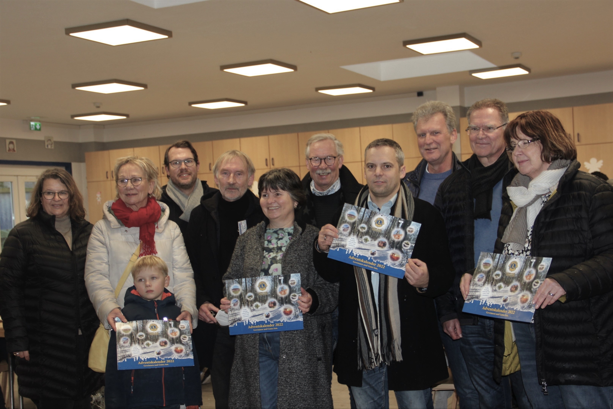 Adventskalenders 2022 Spenden bergabe Lions dinslaken de